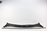 Obrázok z Obloženie krytu stierača čelného skla Mazda Mazda 3 5P od 2003 do 2006