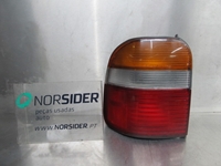 Image de Lampe de panneau arrière gauche Kia Sportage de 1995 à 1999
