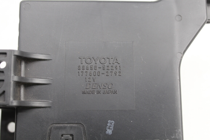 2025年新作アイテムが続々登場 Yaris Toyota Module Control Conditioning Air from to 2005 ミュージック