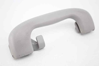 Picture of Right Rear Roof Handle Opel Zafira B from 2005 to 2007 | GM 13260368
317382836