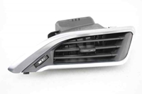 Picture of Right Dashboard Air Vent Peugeot 208 from 2012 to 2015 | 9673131677